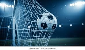 关停4款游戏后，吉比特自研黑马《杖剑传说》冲进畅销榜Top10