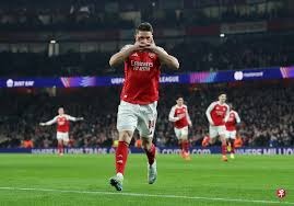 半程之后，湖人该怎么交易？